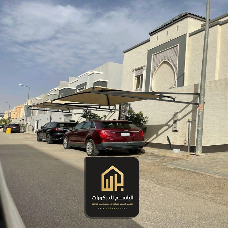مظلات معلقة للسيارات في الجبيل